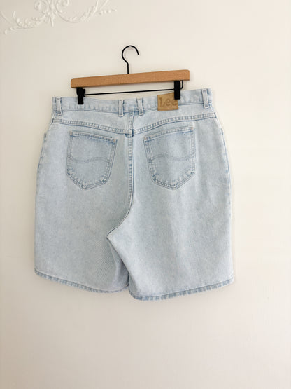 Vintage Light Wash Lee Shorts (37/38”)