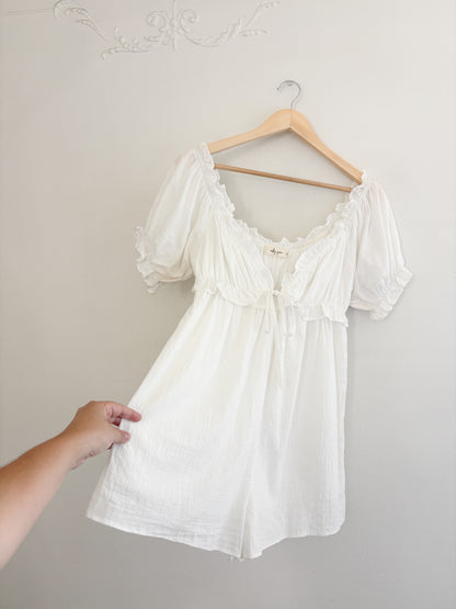 White Puff Sleeve Romper (S)