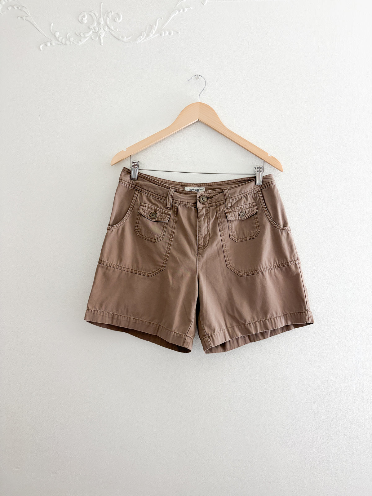 Vintage Cherokee Brown Shorts (8)