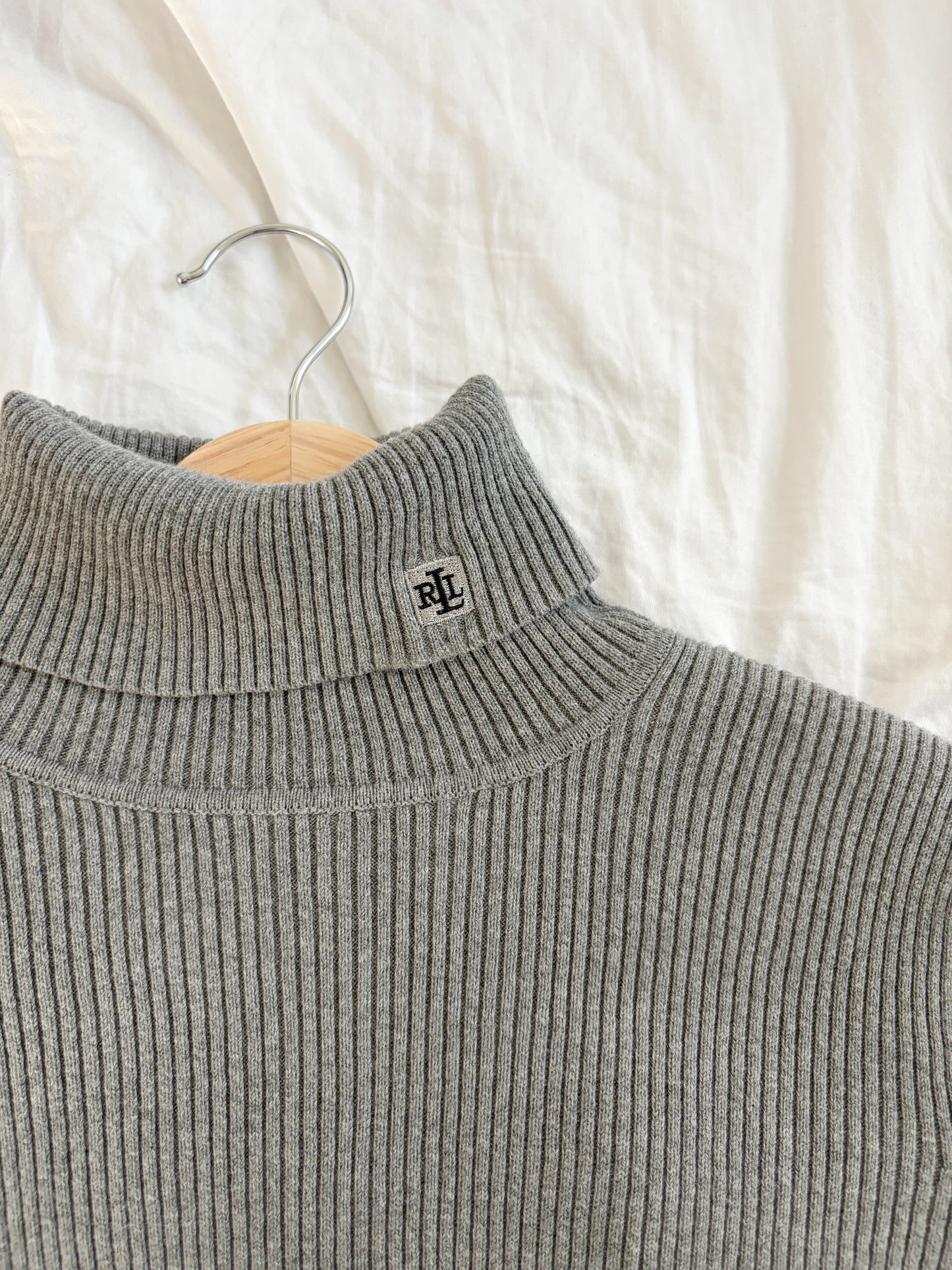 Vintage Ralph Lauren ribbed turtleneck (S)