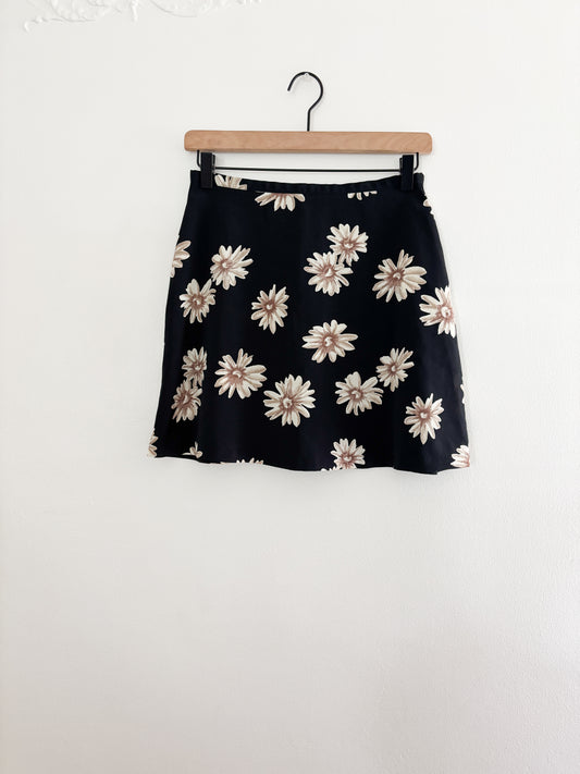 Vintage black floral mini skirt (26”)