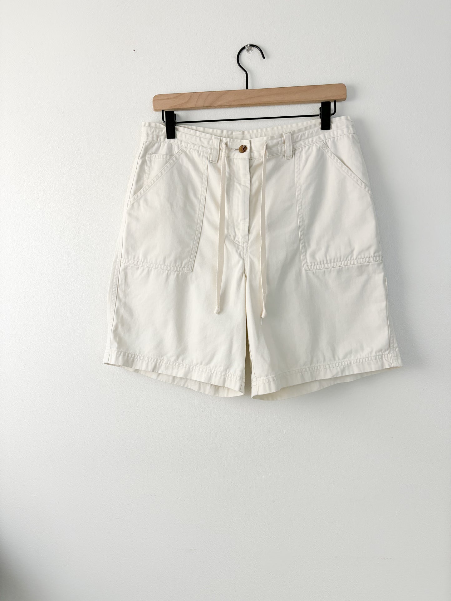 Vintage Jones NY Cream Tie Shorts