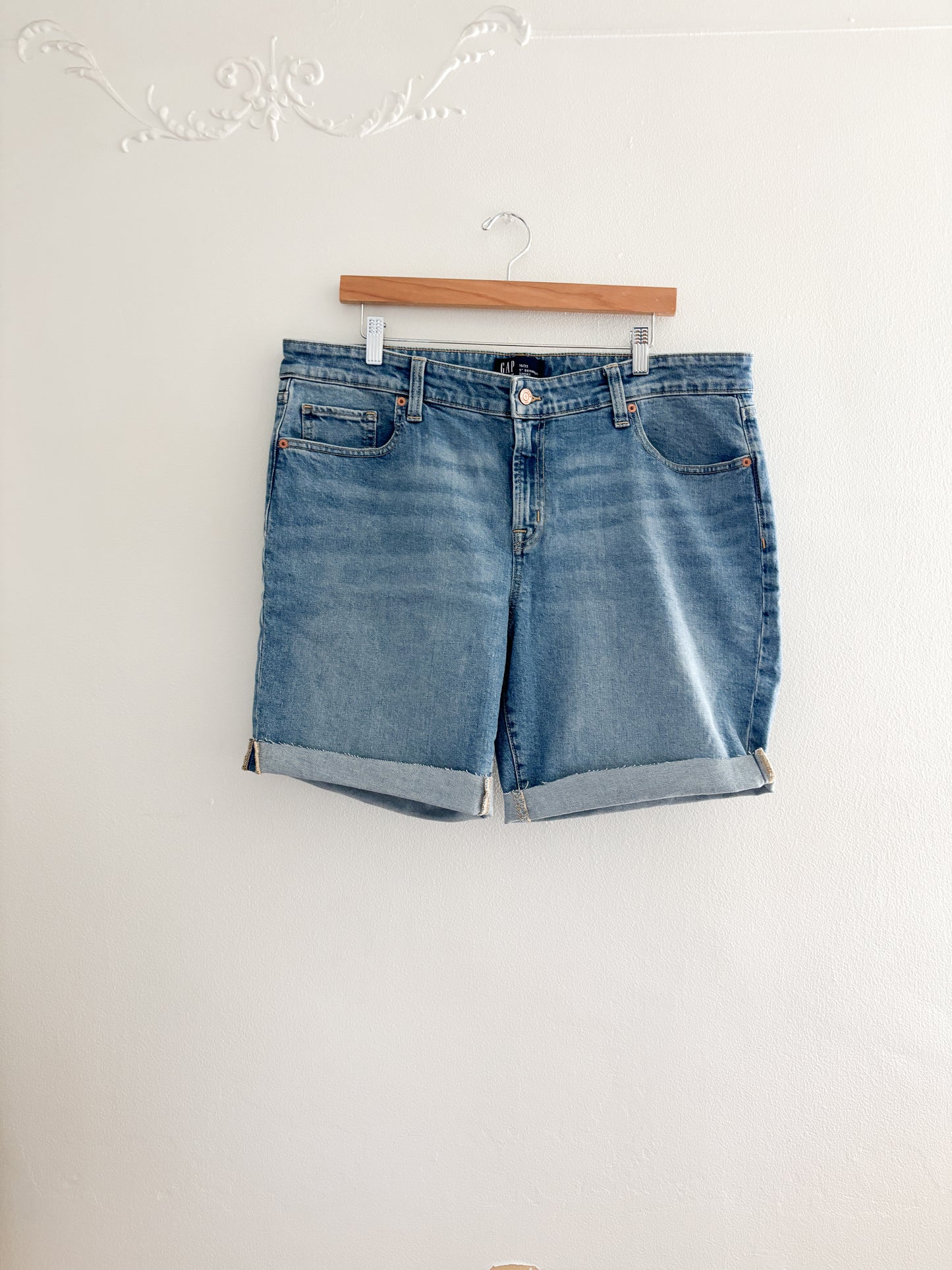 Gap Bermuda Shorts (16)