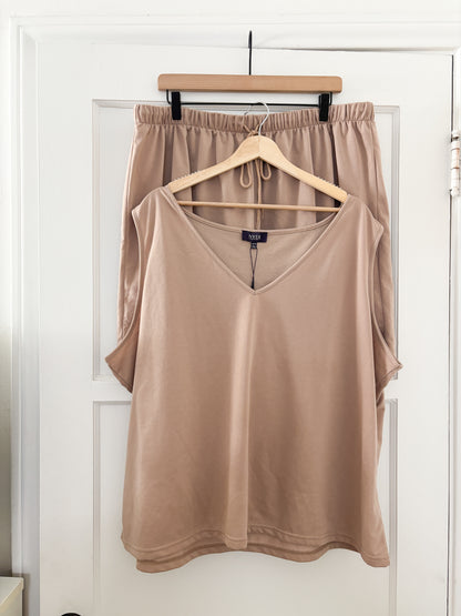 NWT NYDJ Lounge Set (2X)