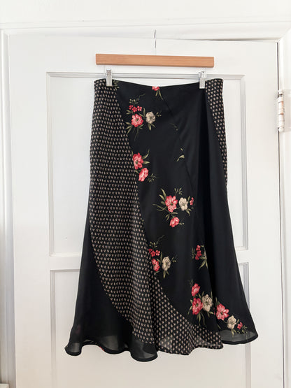 Vintage Floral Black Skirt (31/32”)