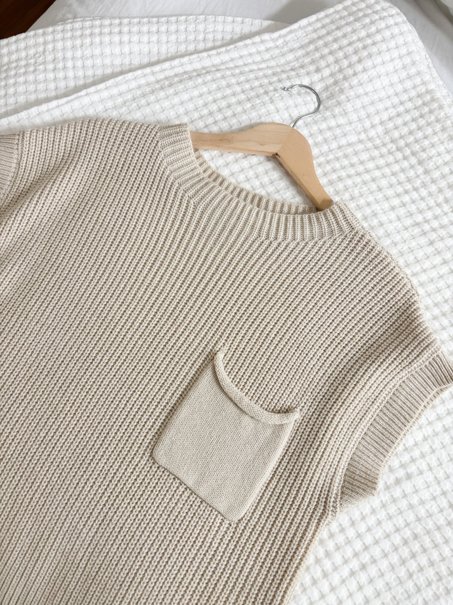 Knitted pocket top (S)