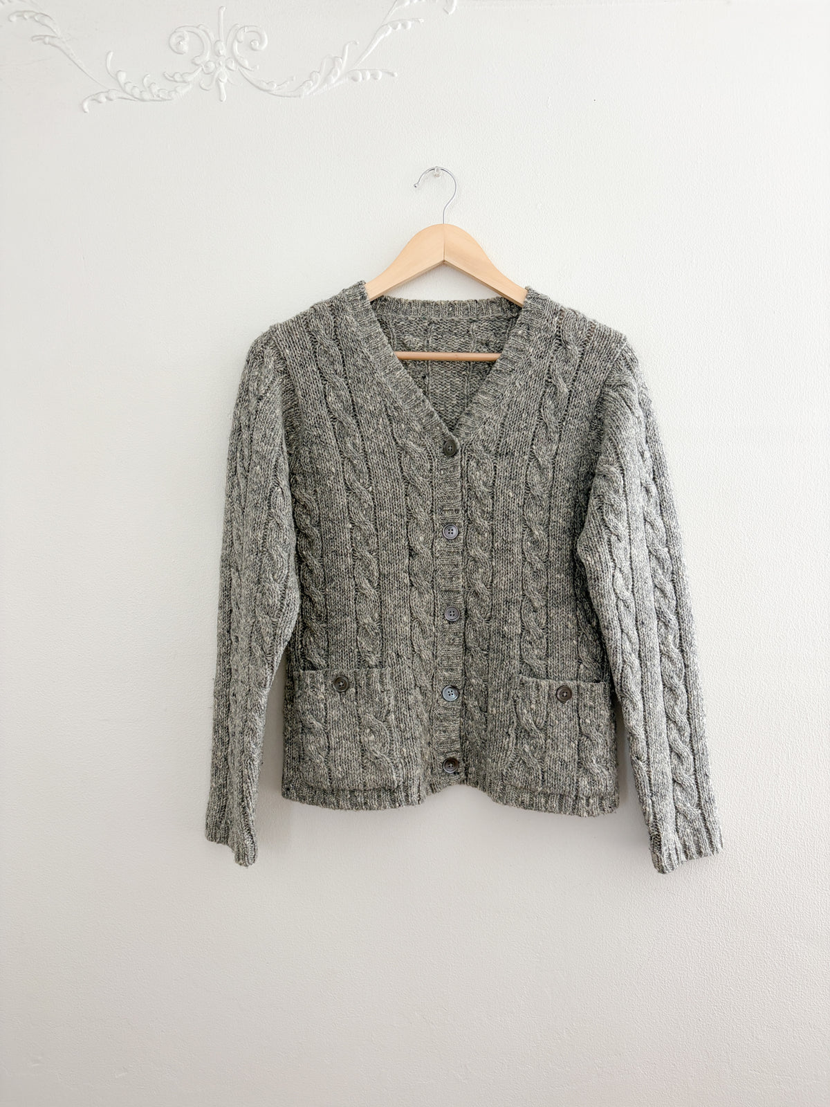 Vintage Grey Cable Knit Cardigan (S/M)