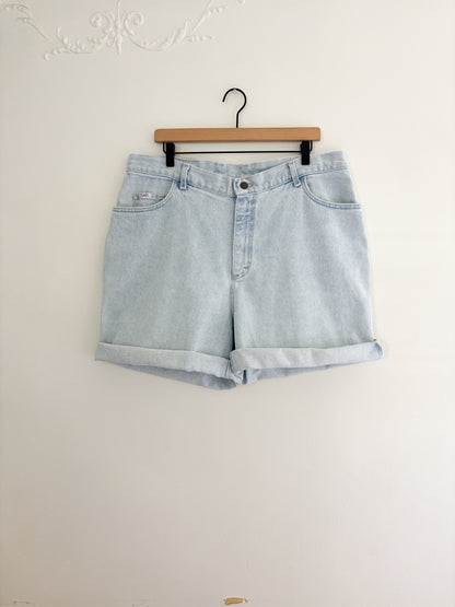 Vintage Light Wash Lee Shorts (37/38”)
