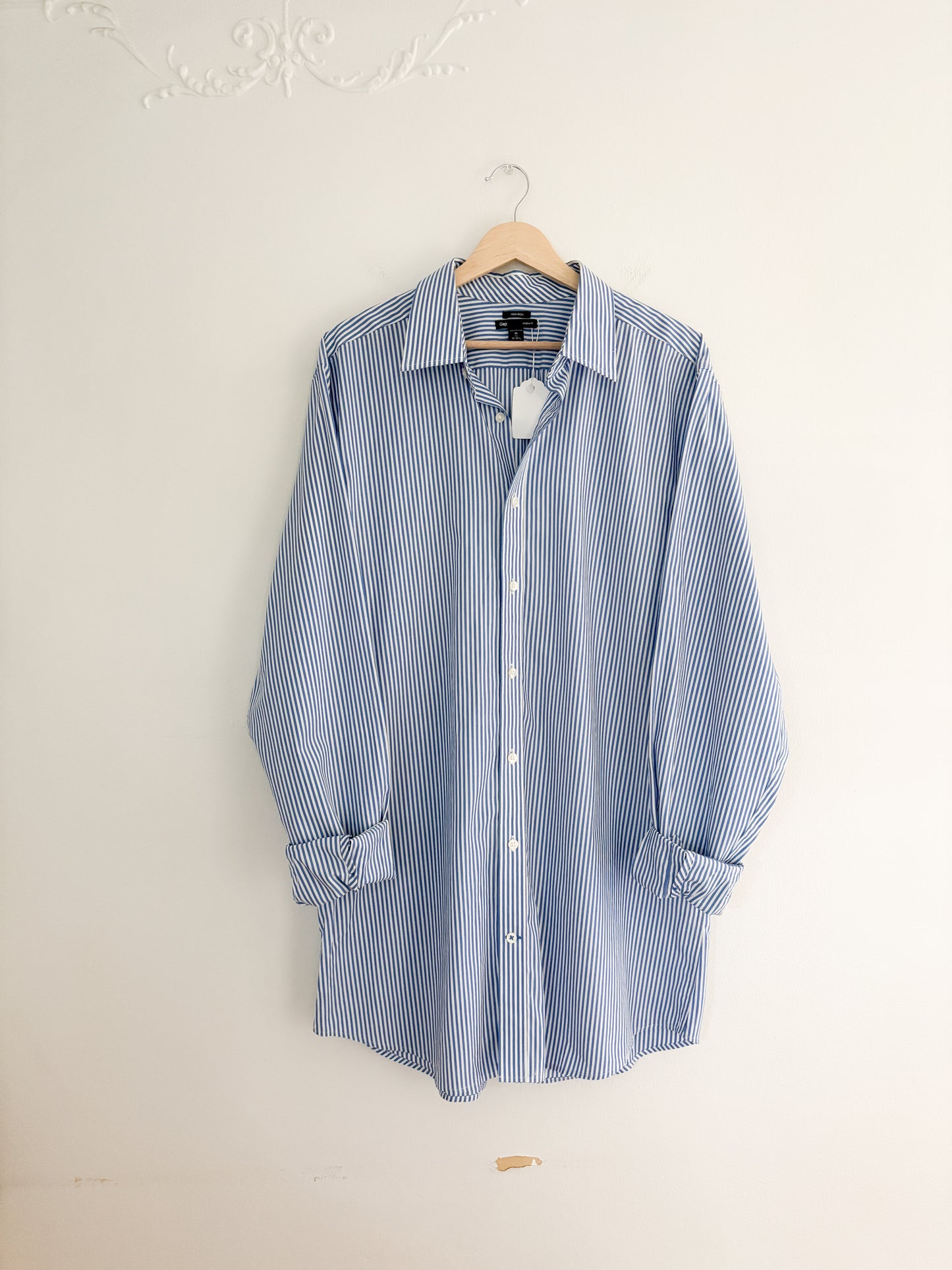Gap Striped Blue Button Up (XL)
