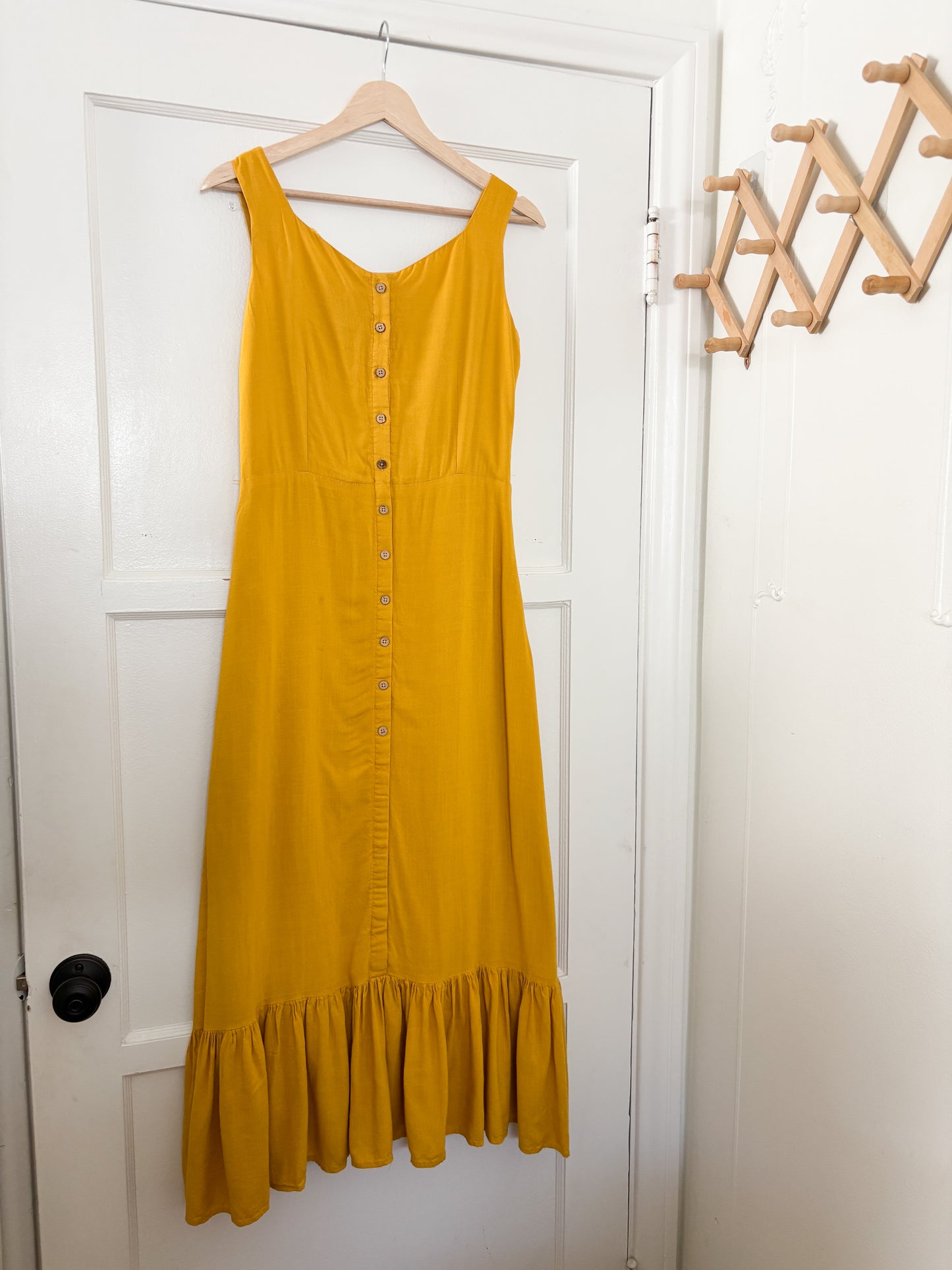 The Label Mustard Midi Dress (S)