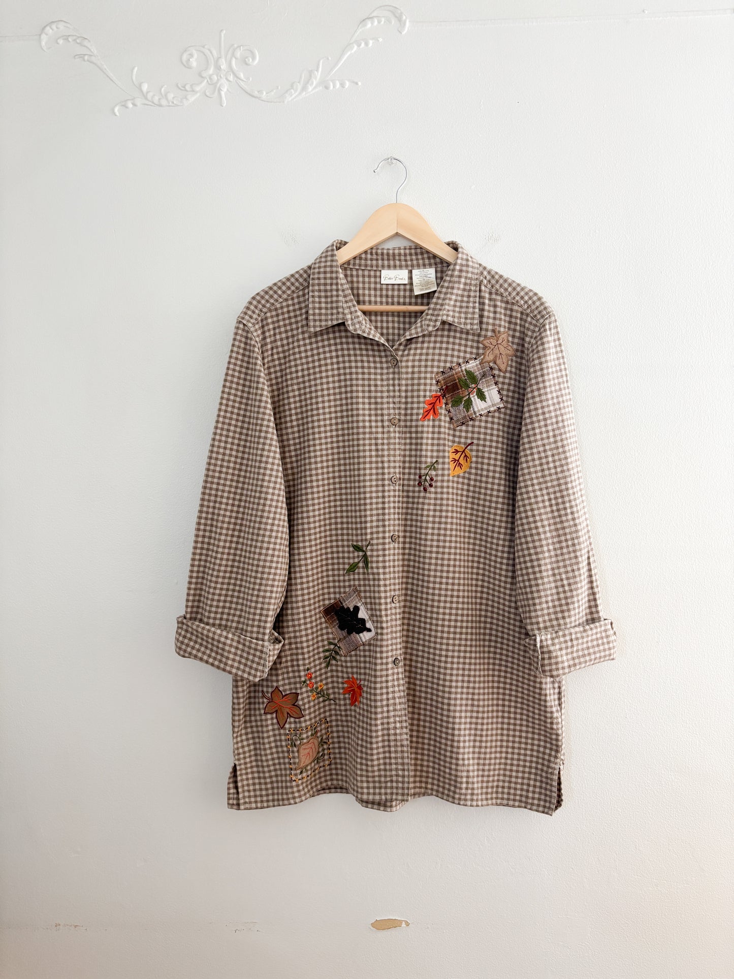 Vintage Leaf Gingham Button Up (XL)