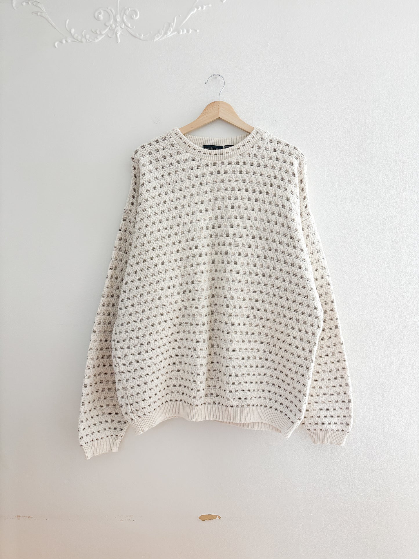 Vintage Cream Patterned Sweater (XL)
