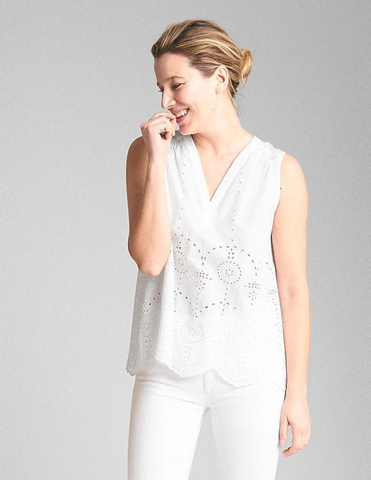 Gap Eyelet Top (S)