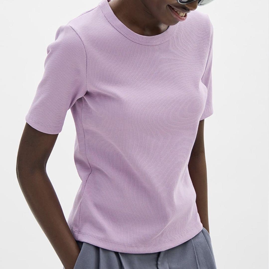 Uniqlo Ribbed Taupe Tee (M)