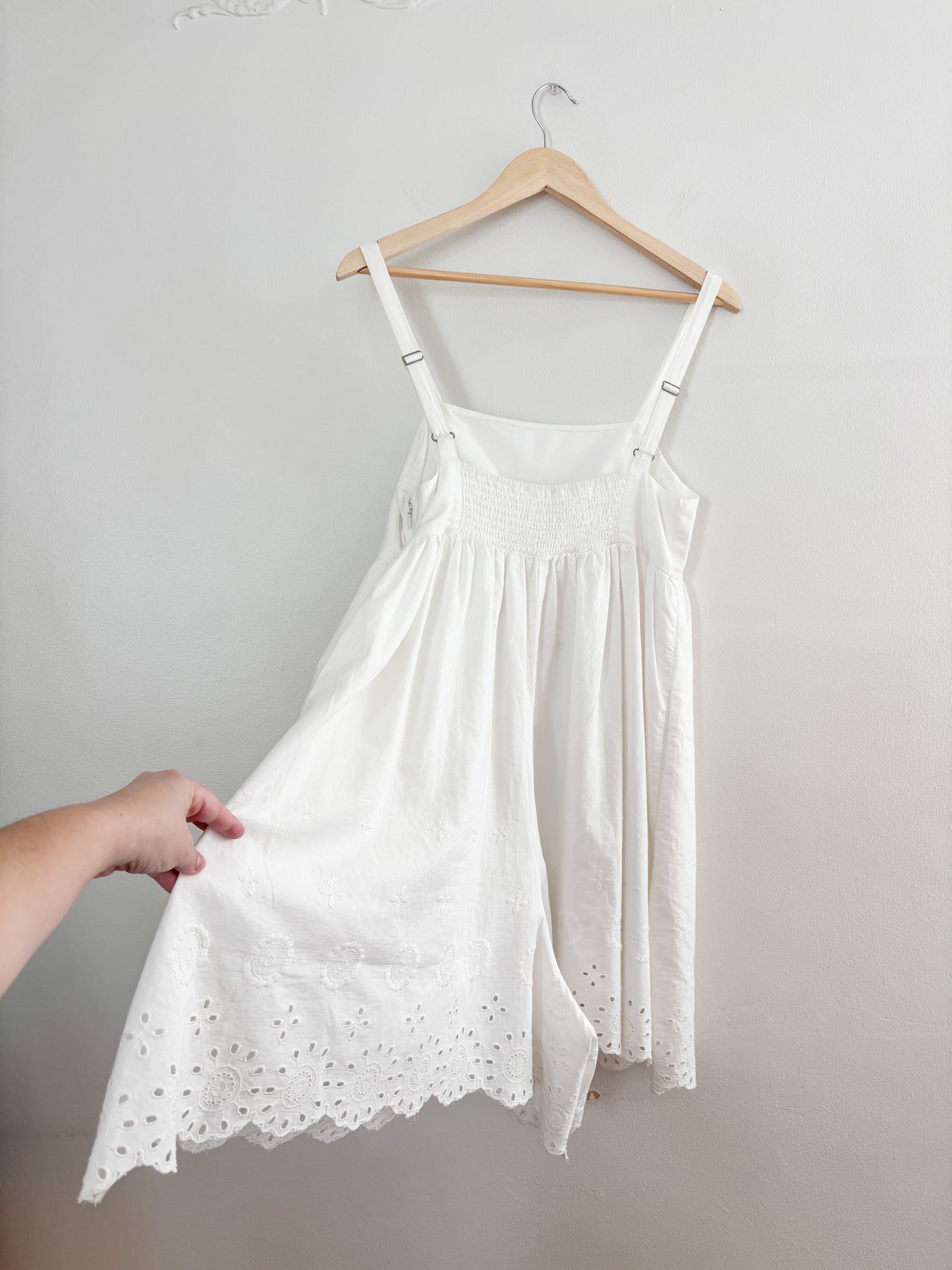 NWT Maeve (Anthropologie) White Eyelet Romper (M)