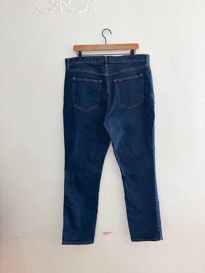 Abercrombie Slim Straight High Rise Jeans (16)