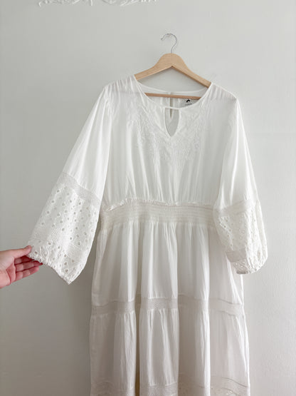 Cupio White dress (L)