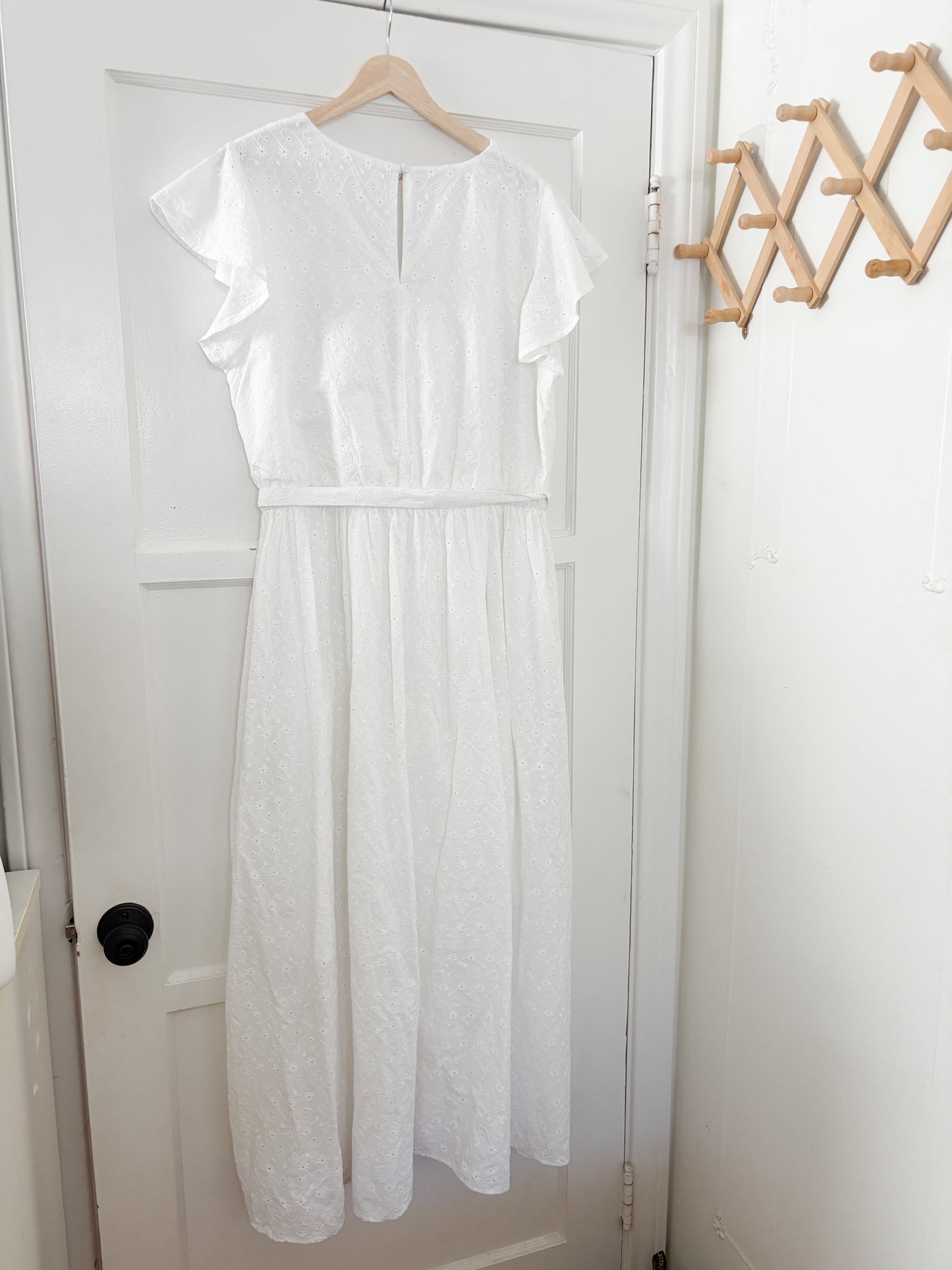 Lane Bryant Flutter Sleeve Eyelet Maxi Dress (L/XL)