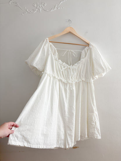 NWOT Pilcro Puff Sleeve Baby Doll Romper (XL)