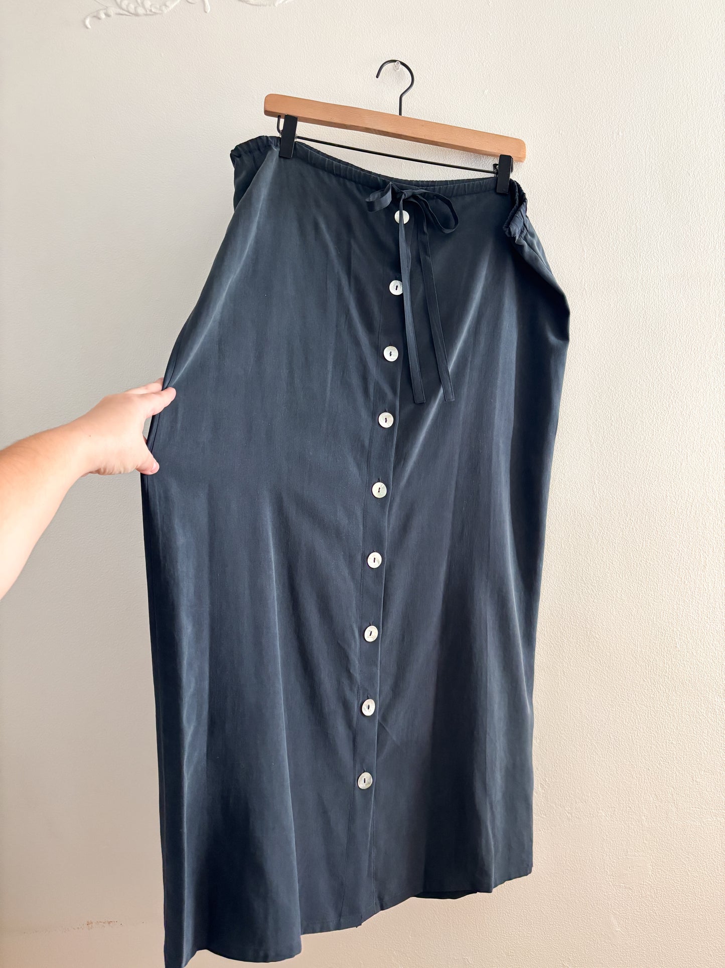 NWT Vintage Clio Silk Skirt (L/XL)