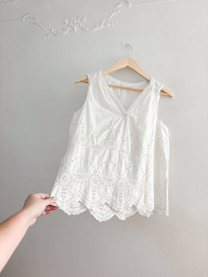 Gap Eyelet Top (S)