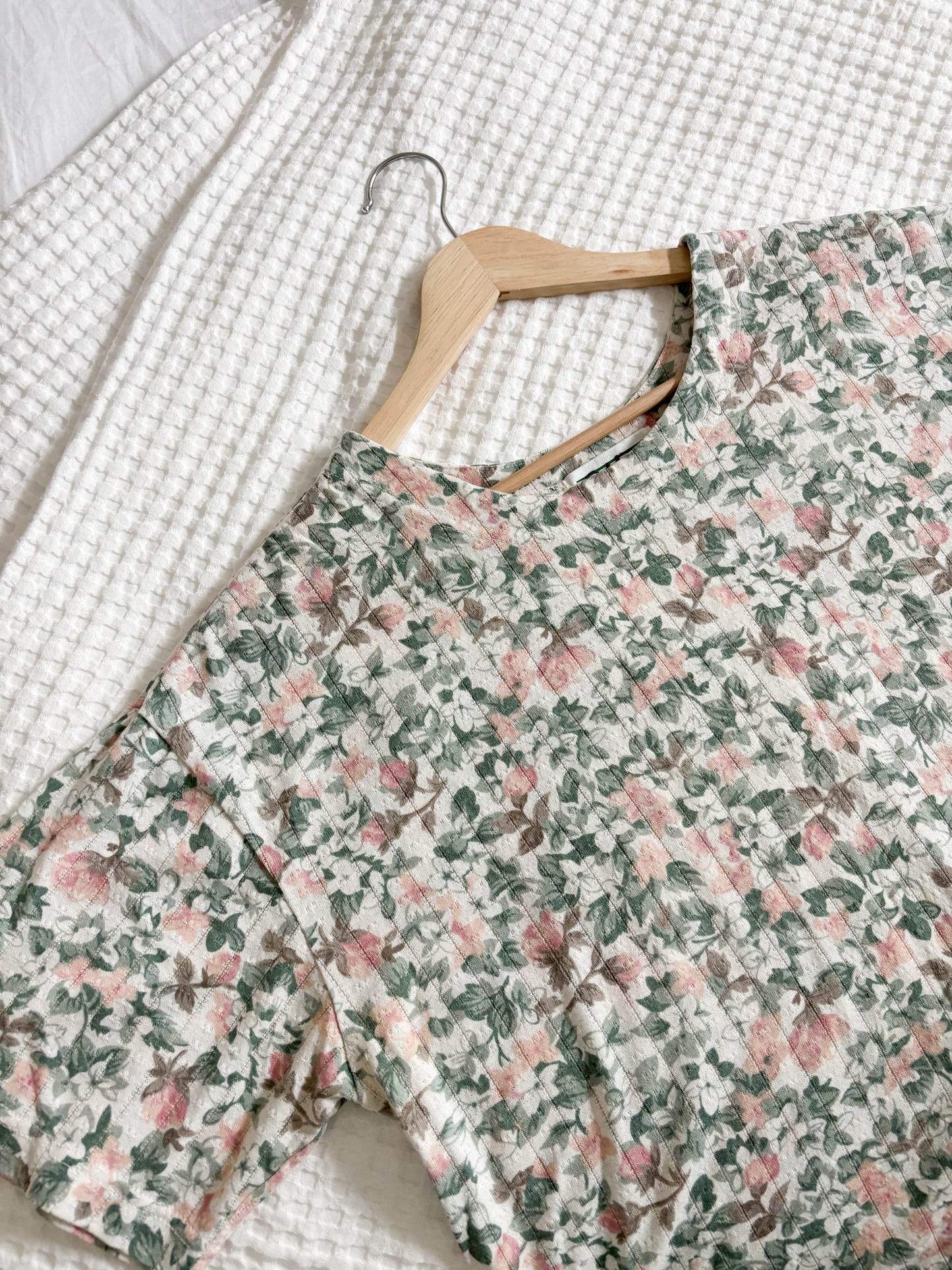 Vintage floral tee (L)