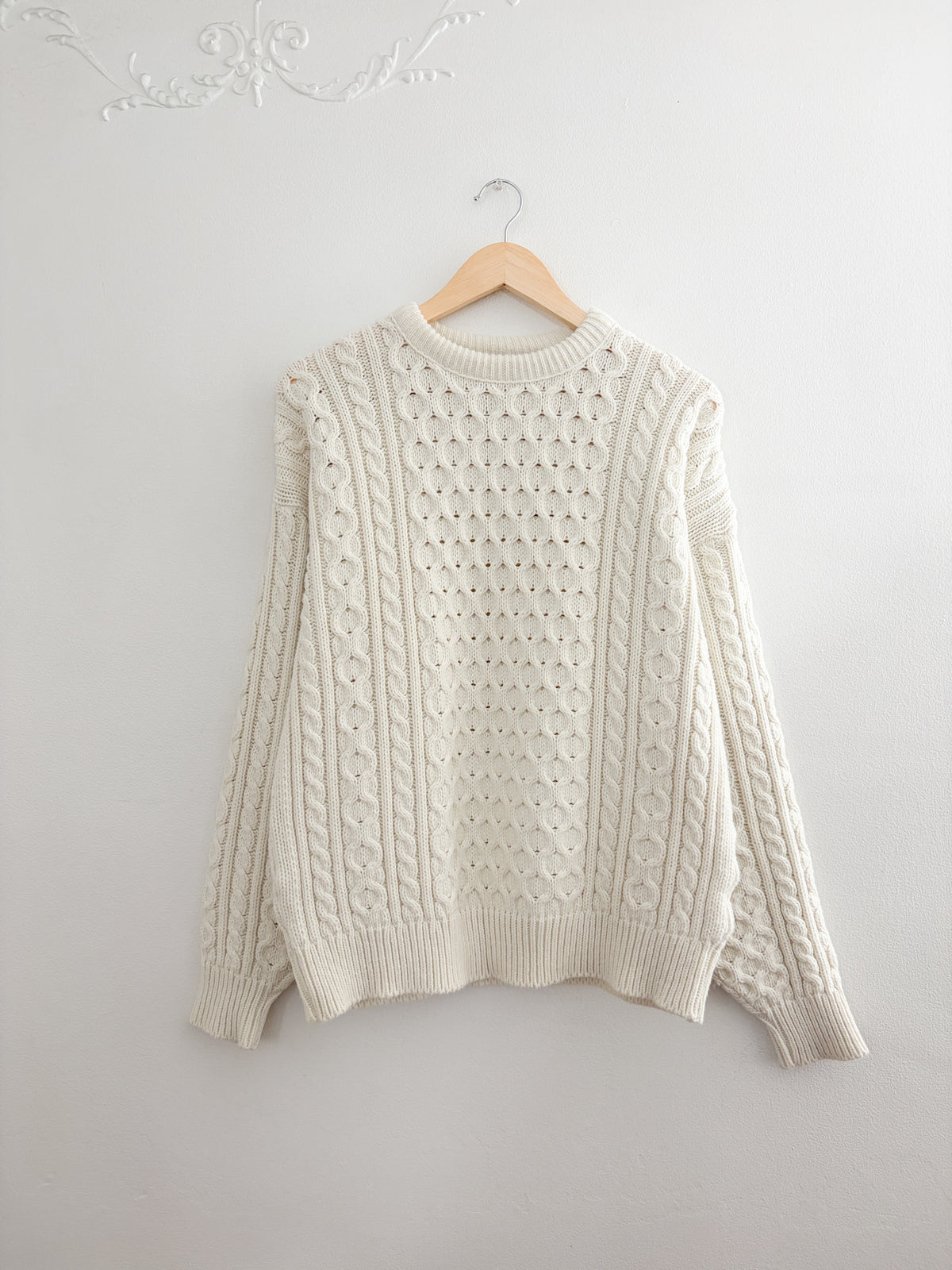 Vintage Cable Knit Sweater (L)