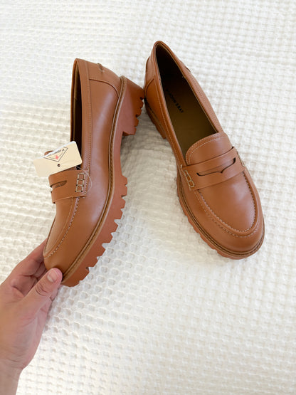 NWT St. John’s Bay loafers