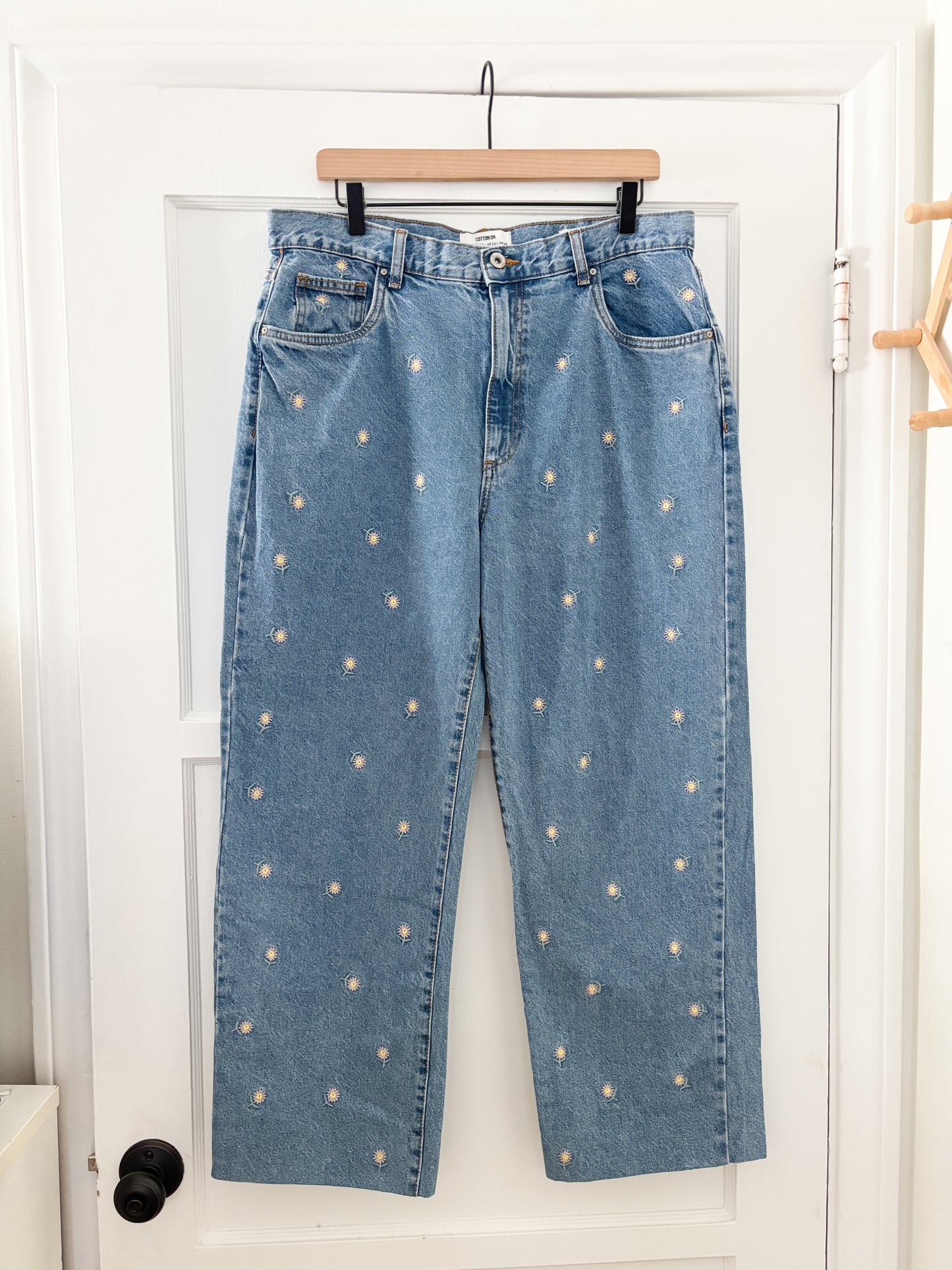 Cotton On Floral “Loose Straight” Jeans