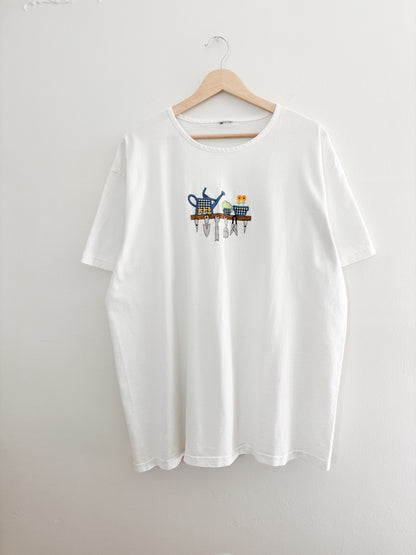 Vintage Embroidered Tee (L/XL)