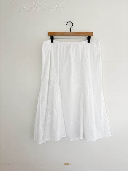 White Floral Skirt (XL)