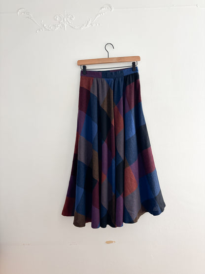 Vintage Patterned Skirt (24”)