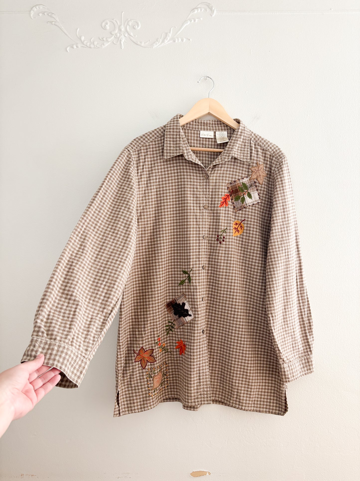 Vintage Leaf Gingham Button Up (XL)