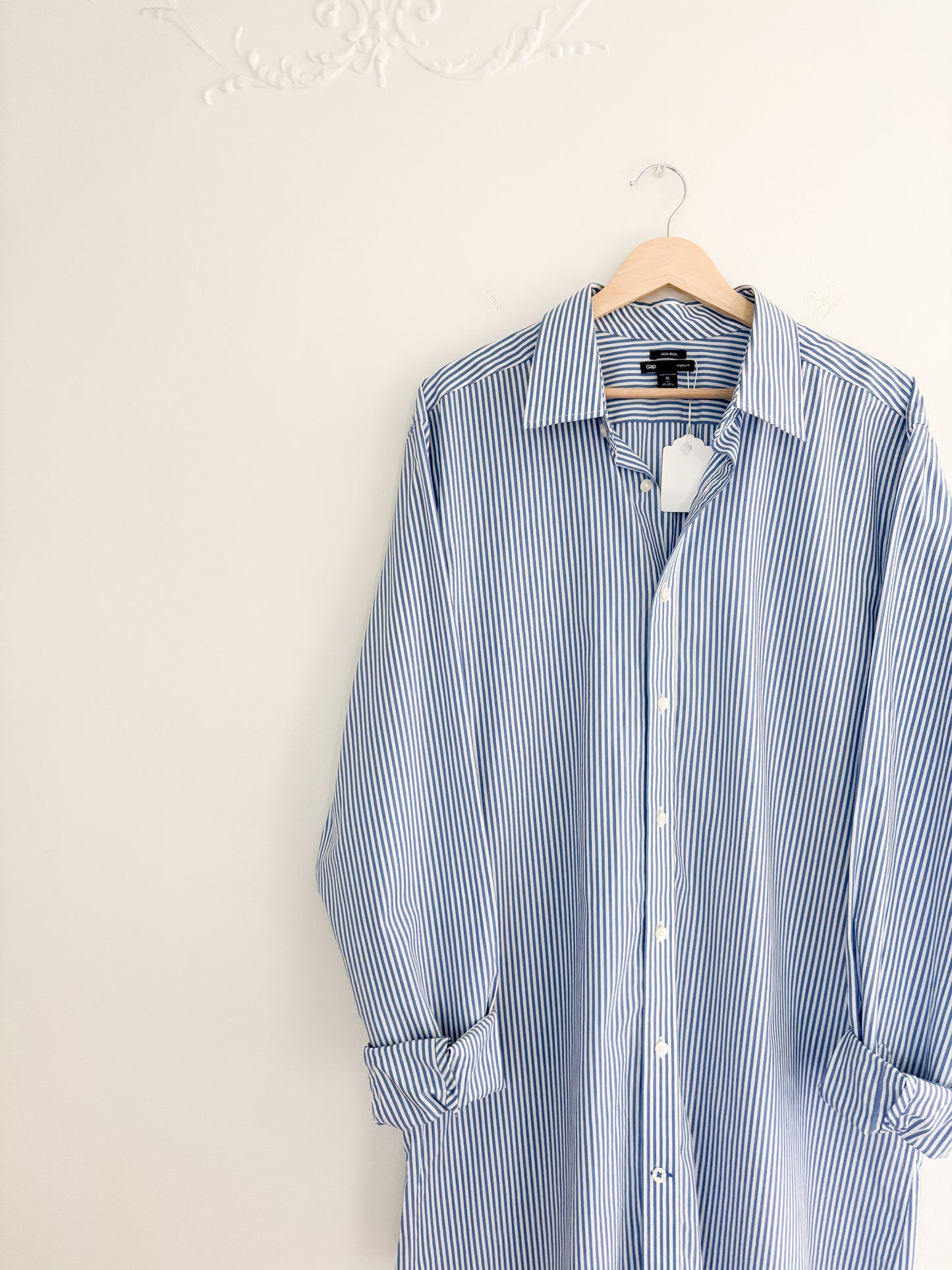 Gap Striped Blue Button Up (XL)
