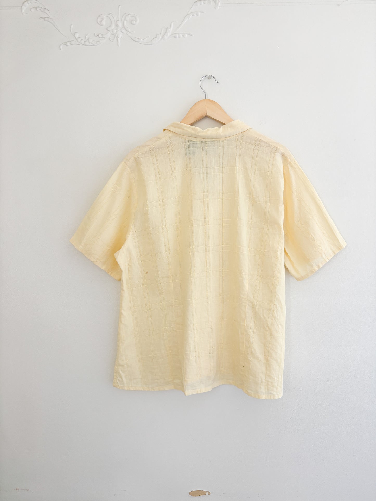 Vintage Butter Yellow Button Up (XXL)