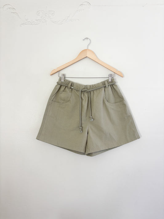 Vintage Sage Easy Shorts (M)