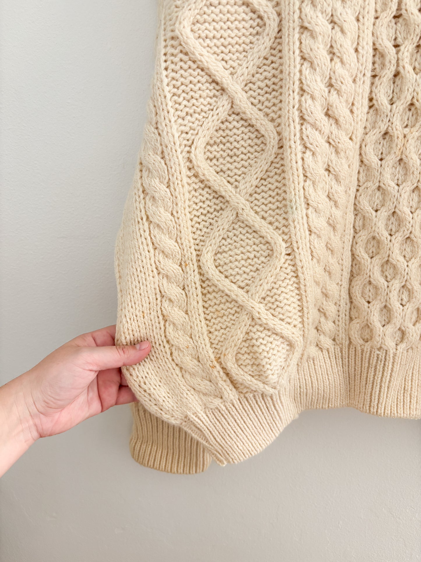 Vintage Cableknit Wool Sweater (XL)