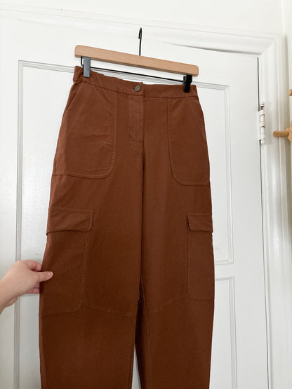 LuluLemon Cargo Pocket Pants (27)