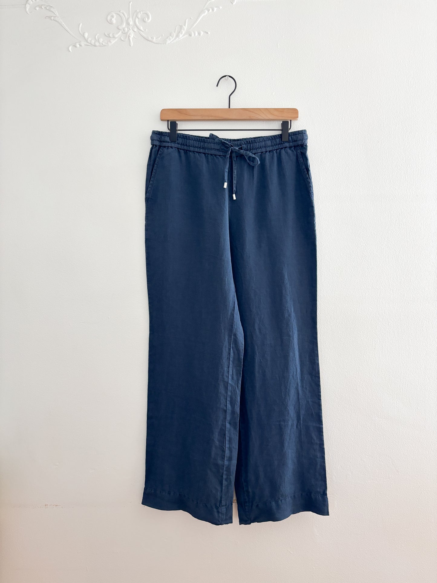 NWT Tommy Bahama Navy Linen Pants (S)