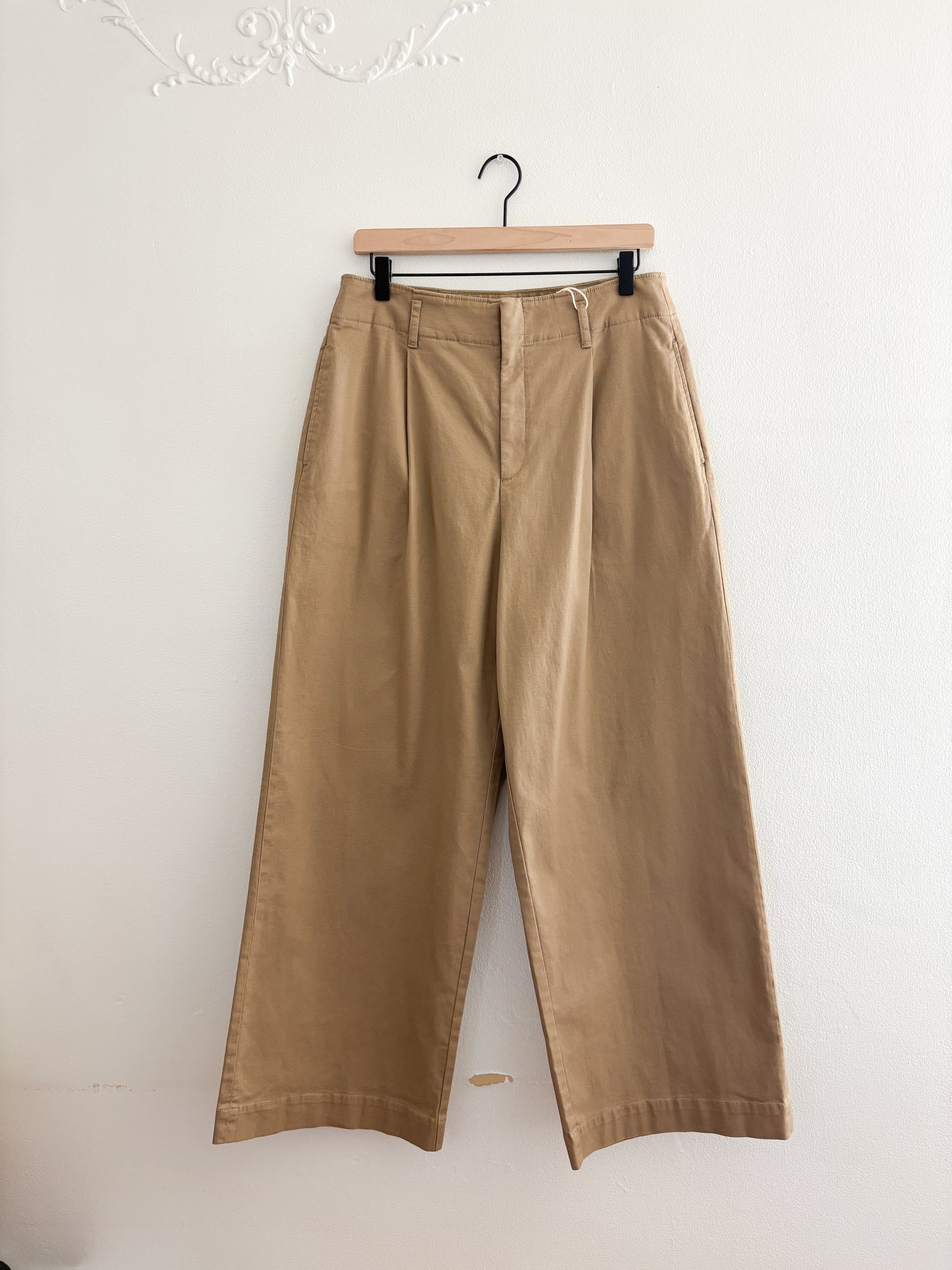 Uniqlo High Rise Wide Leg Pants (30/31”)