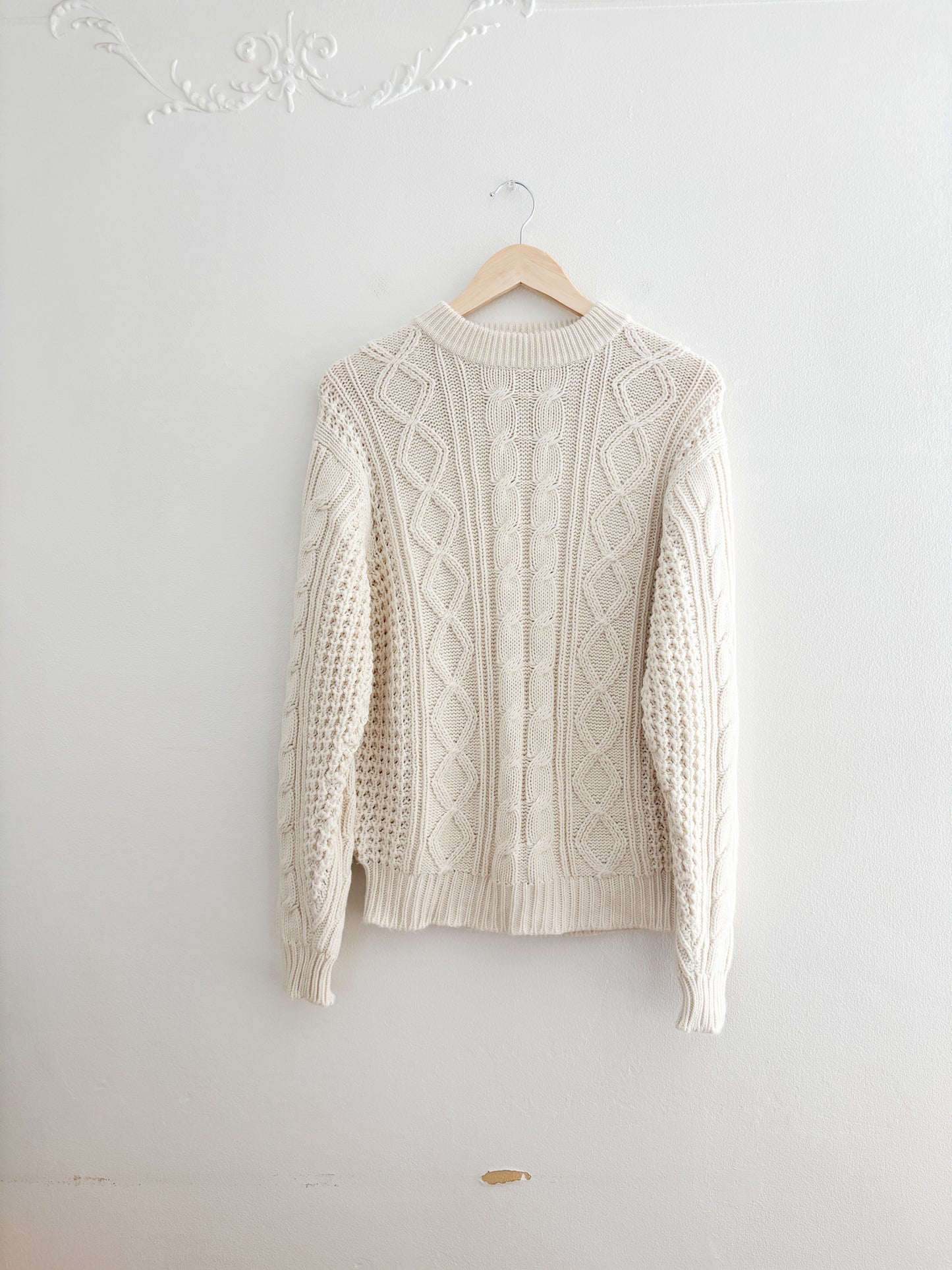 Vintage Cable Knit Sweater (M)