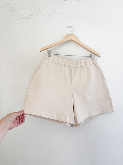 Everlane Cream Easy Shorts (L)