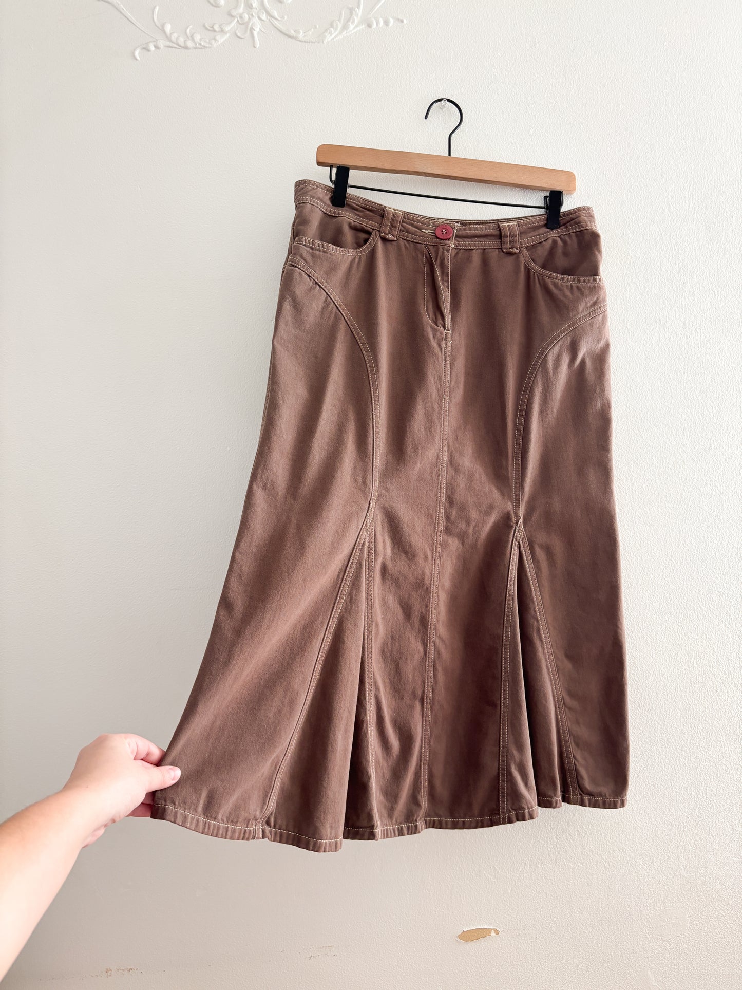 Vintage Brown Y2K Skirt (30/31”)