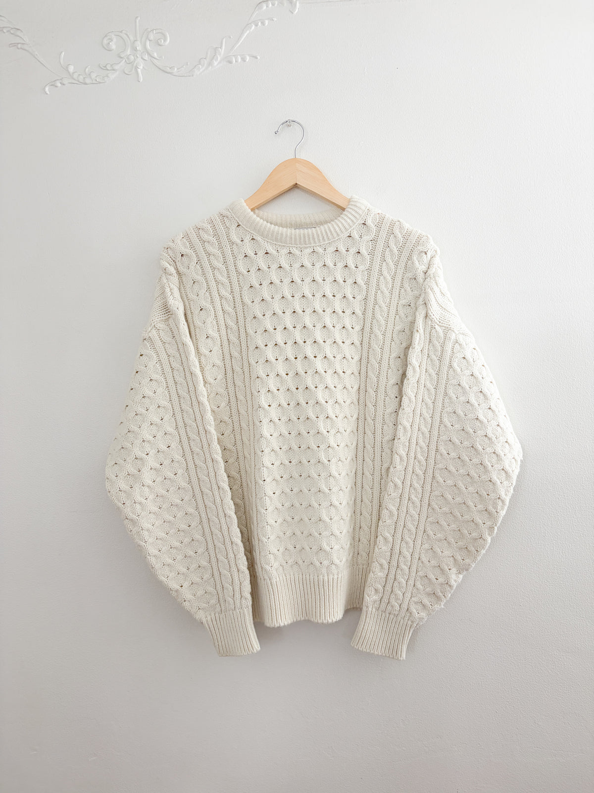 Vintage Cable Knit Sweater (L)