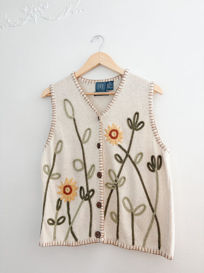Vintage Embroidered Knit Vest (XL)