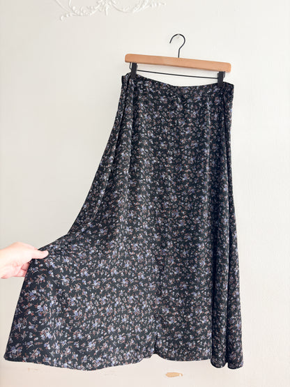 Vintage Black Floral Skirt (31/32”)