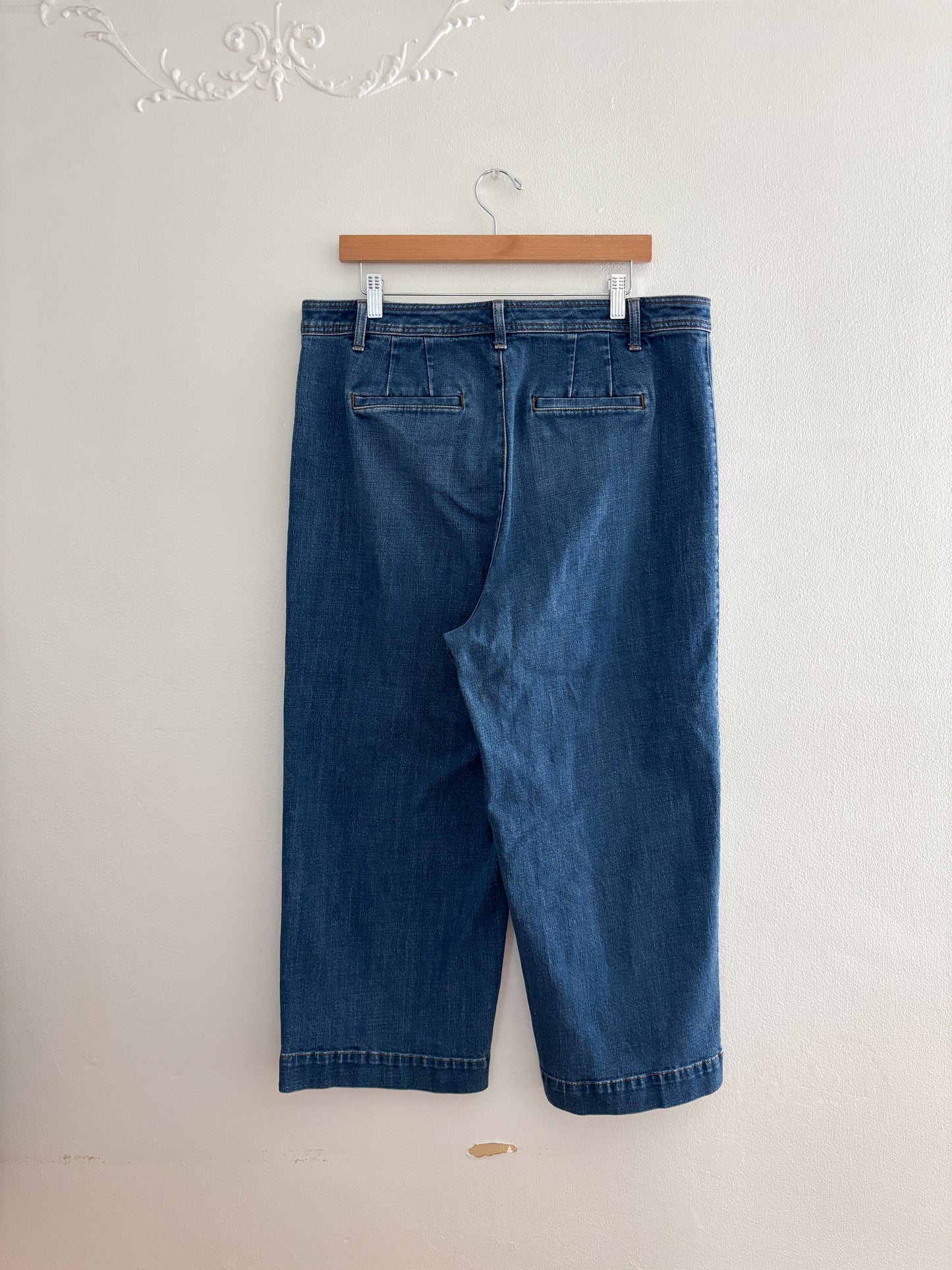 Talbots High Rise Wide Leg Crop Jeans (16)