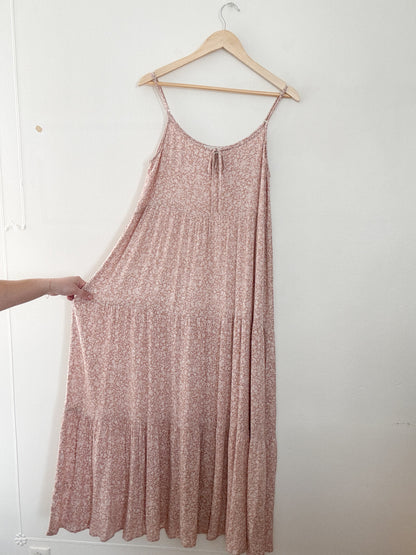 Dress Forum Pink Floral Maxi Dress (S)