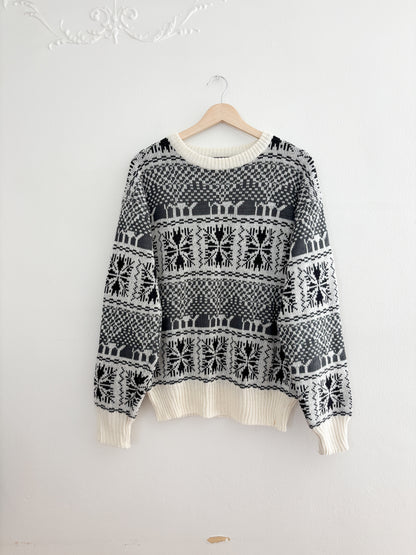 Vintage Patterned Sweater (L)