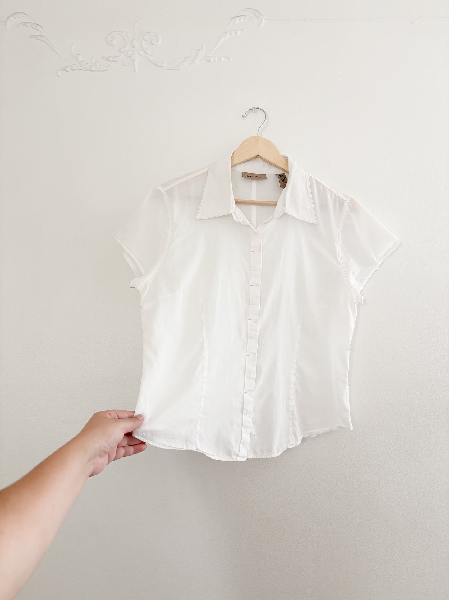 Vintage white button up (S/M)
